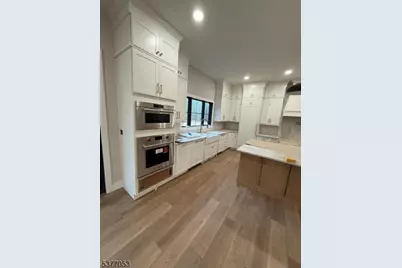 15 Campbell Ct, Bridgewater, NJ 08807 - Photo 5