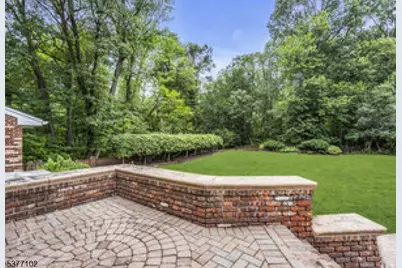 240 Belmont Ave, North Plainfield, NJ 07060 - Photo 5