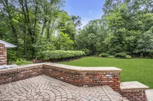 240 Belmont Ave, North Plainfield, NJ 07060 - Photo 5