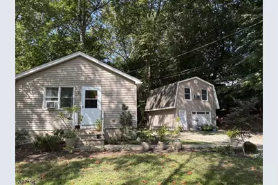 173 Main St, Glen Gardner, NJ 08826 - Photo 1