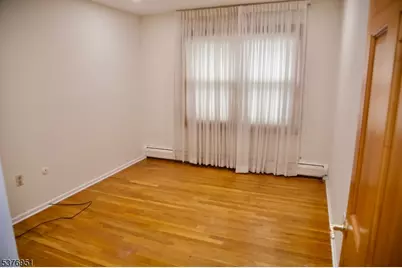 15 Tuscan Pl, East Hanover Township, NJ 07936 - Photo 9