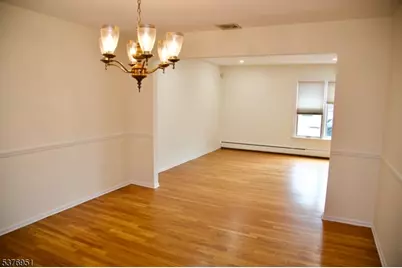 15 Tuscan Pl, East Hanover Township, NJ 07936 - Photo 3