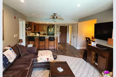 200 State Rt 94 Unit #214, Vernon Twp., NJ 07462 - Photo 1