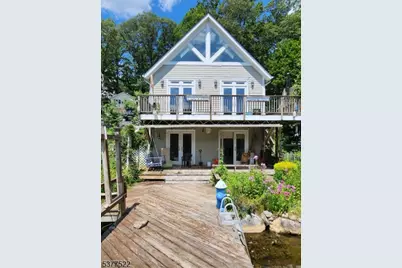 7 Lakeview Trl, Byram Township, NJ 07821 - Photo 1