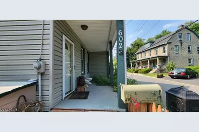 602 Warren St, Phillipsburg, NJ 08865 - Photo 1