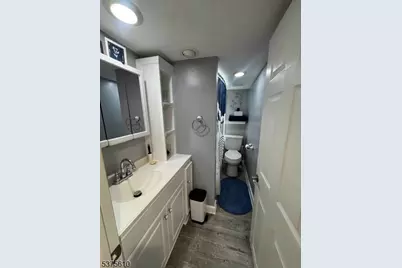 484 Route614, Union Township, NJ 08802 - Photo 11