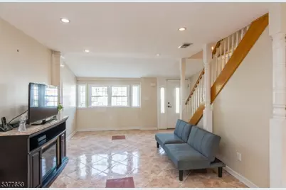 221 Madison Street, Linden, NJ 07036 - Photo 5