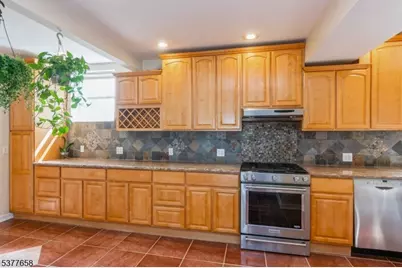 221 Madison Street, Linden, NJ 07036 - Photo 9