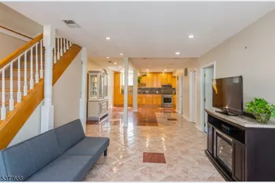 221 Madison Street, Linden, NJ 07036 - Photo 3