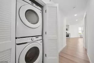 369 18th Ave, Newark, NJ 07108 - Photo 11