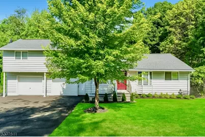 8 2nd Lt J T Wroblewski Ln, Jefferson Township, NJ 07438 - Photo 1