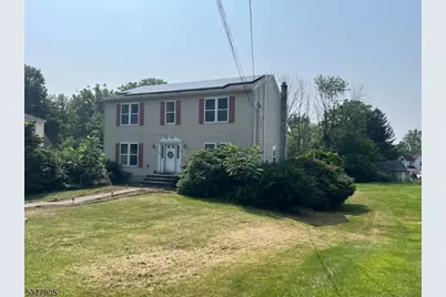 12 King Cole Rd, Hamburg, NJ 07419 - Photo 1