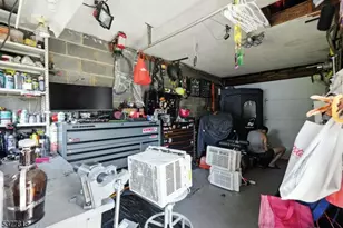 211 Bradford Ave, Linden, NJ 07036 - Photo 15