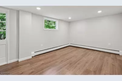 711 Indian Rd, Wayne, NJ 07470 - Photo 25