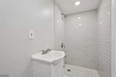 711 Indian Rd, Wayne, NJ 07470 - Photo 29