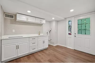 711 Indian Rd, Wayne, NJ 07470 - Photo 27