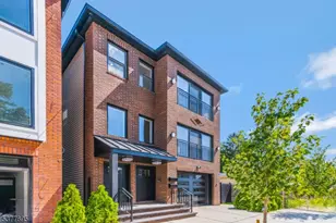 15 Voorhees St, Newark, NJ 07108 - Photo 1