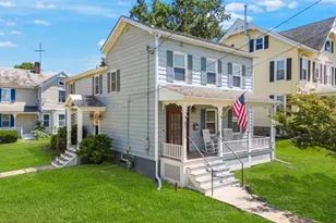 61 Park Ave, Flemington, NJ 08822 - Photo 1