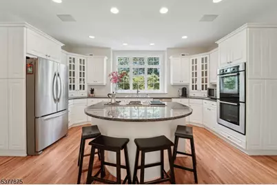 14 Broadway Rd, Warren Township, NJ 07059 - Photo 17