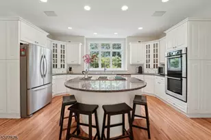 14 Broadway Rd, Warren Township, NJ 07059 - Photo 17