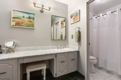 2 Claridge Dr #1NE, Verona Twp., NJ 07044 - Photo 17