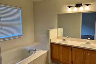 8 Worthington Terrace, Raritan Township, NJ 08822 - Photo 11