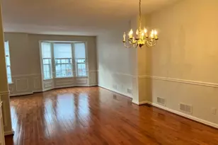 8 Worthington Terrace, Raritan Township, NJ 08822 - Photo 3