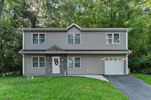 53 Larchmont Dr, West Milford, NJ 07421 - Photo 1