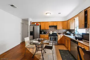 533 Livingston St, Elizabeth, NJ 07206 - Photo 5