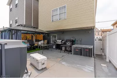 533 Livingston St #2, Elizabeth, NJ 07206 - Photo 21