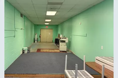 372 S Main St, Phillipsburg, NJ 08865 - Photo 9