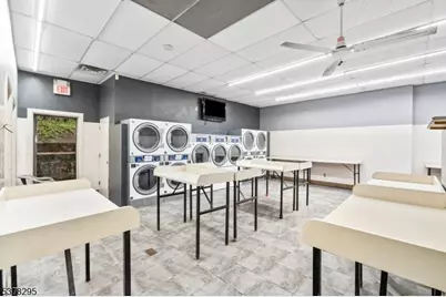 129 Washington Ave, Belleville, NJ 07109 - Photo 11