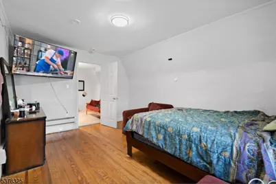 352 N 7th St, Newark, NJ 07107 - Photo 13