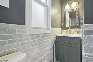 408 Heywood Ave, City Of Orange Twp., NJ 07050 - Photo 15