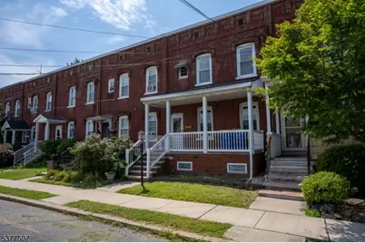 75 2nd Ave, Raritan, NJ 08869 - Photo 1