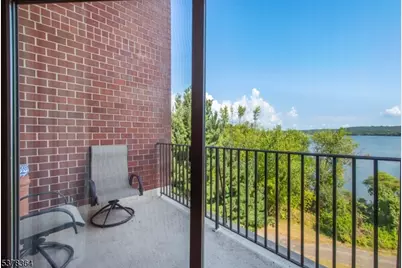 1360 Hamburg Tpke #708, Wayne, NJ 07470 - Photo 23