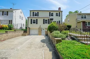 465 Lake St, Newark, NJ 07104 - Photo 1