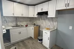 112 N Washington Ave, Dunellen, NJ 08812 - Photo 3