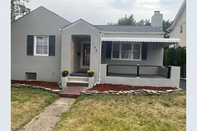 163 Wagaraw Rd, Hawthorne, NJ 07506 - Photo 1