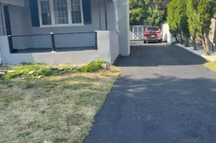 163 Wagaraw Rd, Hawthorne, NJ 07506 - Photo 23