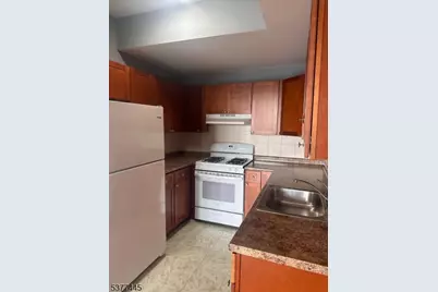 231 Dayton Ave #5, Clifton, NJ 07011 - Photo 7