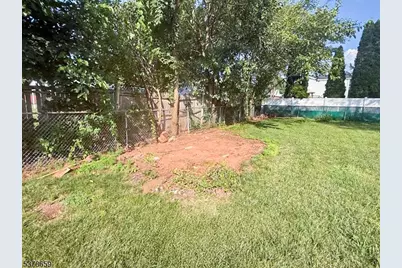 403 Girard Ave, Franklin Township, NJ 08873 - Photo 27