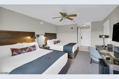 2 Chamonix Dr #332, Vernon, NJ 07462 - Photo 5