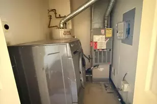 49B Wickliffe St, Newark, NJ 07103 - Photo 5