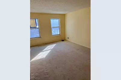 49B Wickliffe St, Newark, NJ 07103 - Photo 7