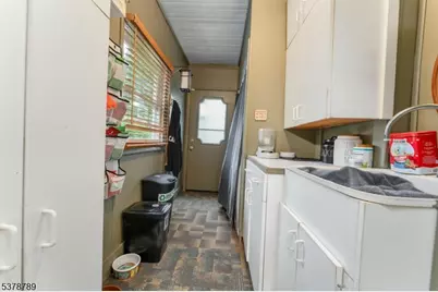 323 Water St, Belvidere, NJ 07823 - Photo 9