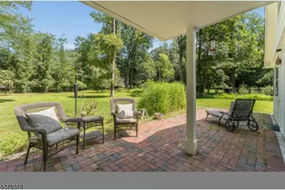 23 Valley View Dr, Raritan Township, NJ 08822 - Photo 29