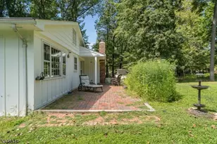 23 Valley View Dr, Raritan Township, NJ 08822 - Photo 31