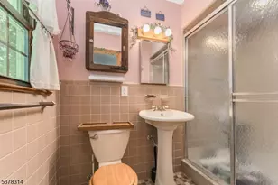 23 Valley View Dr, Raritan Township, NJ 08822 - Photo 25