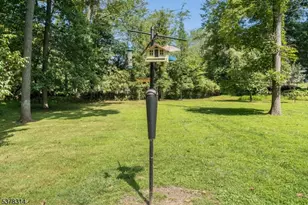 23 Valley View Dr, Raritan Township, NJ 08822 - Photo 41